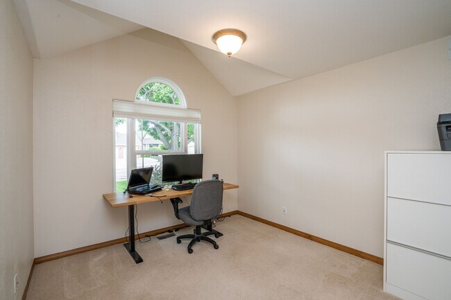 Foto del edificio - 129 53rd Ave