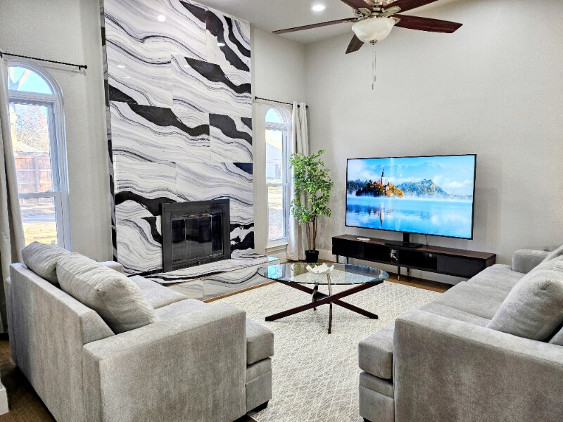 Foto principal - 4221 N Cliff Dr