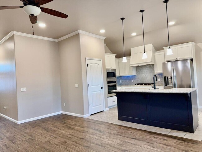 Foto del edificio - 3004 NW 183rd St