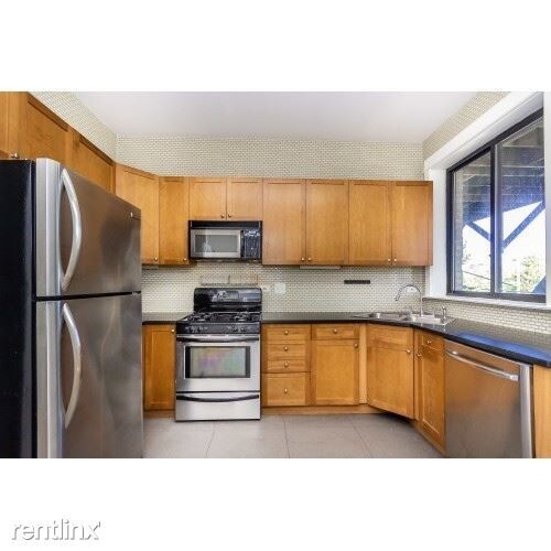 Building Photo - 3634 W Wrightwood Ave