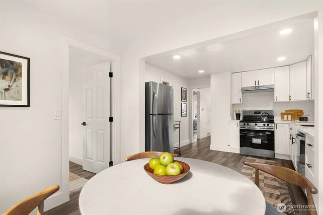 Foto del edificio - 935 N 92nd St