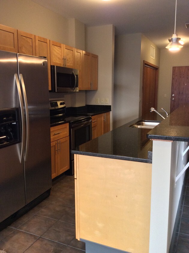 Foto principal - 44 Exchange Blvd. Downtown Apartments