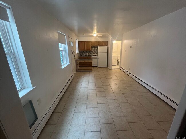 Foto del edificio - 2140 E 70th St