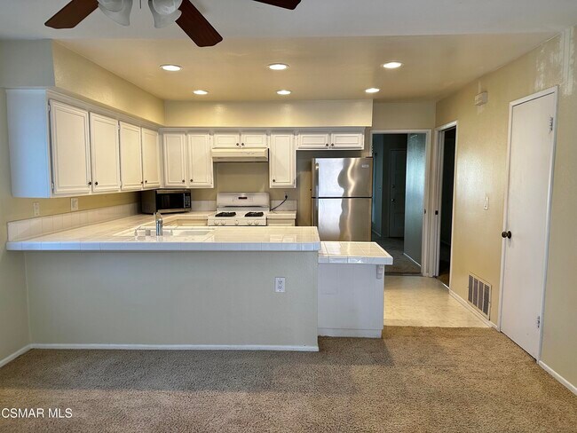 Foto del edificio - 2866 Lakeridge Ln