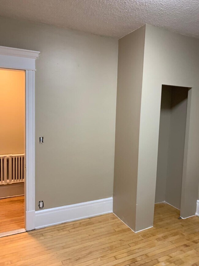 Foto del edificio - 513 Winslow Ave