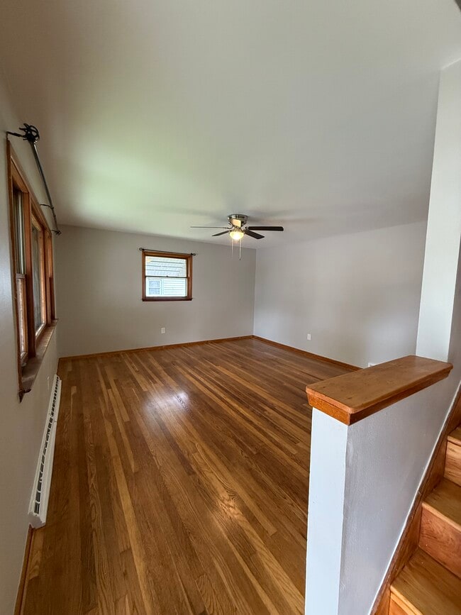 Foto del edificio - 418 McKinley Ave