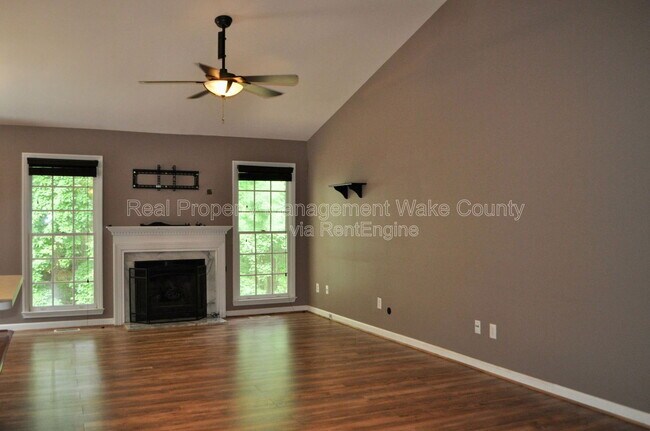 Foto del edificio - 2120 Leadenhall Way