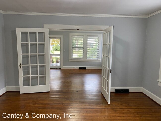 Building Photo - 2 br, 1 bath House - 605 Naples Ave