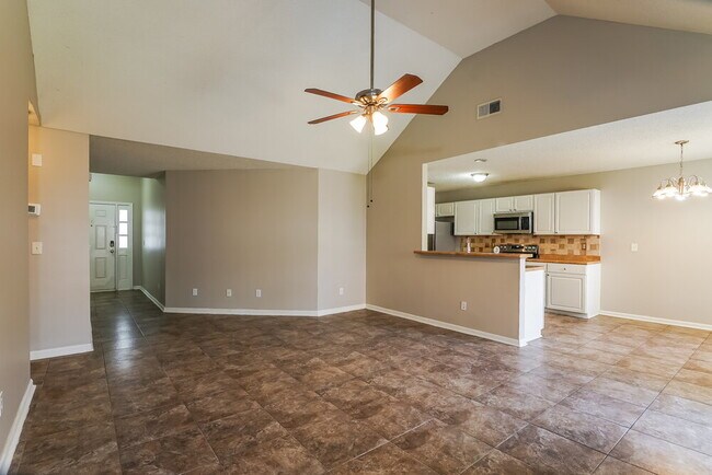 Foto del edificio - 715 Claiborne St