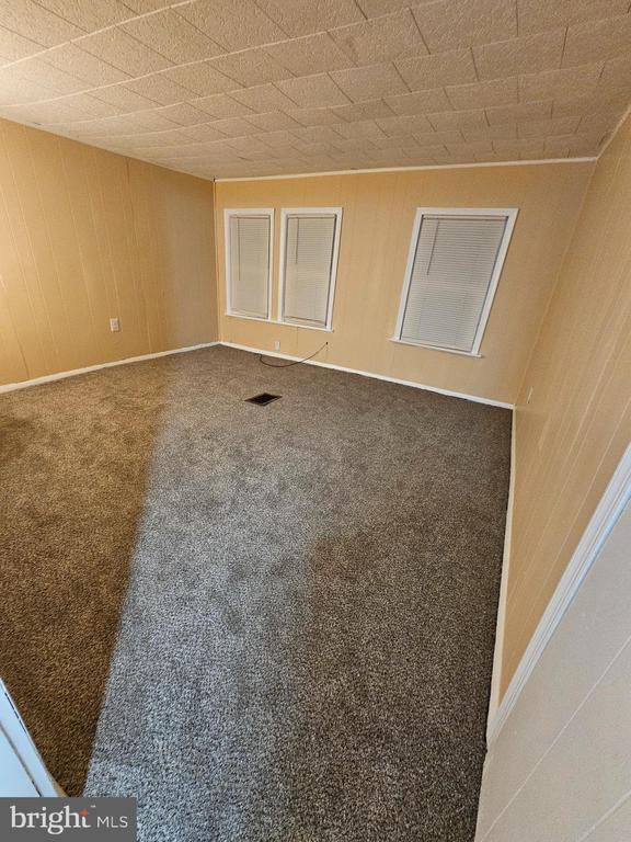 Building Photo - 959 S Main St