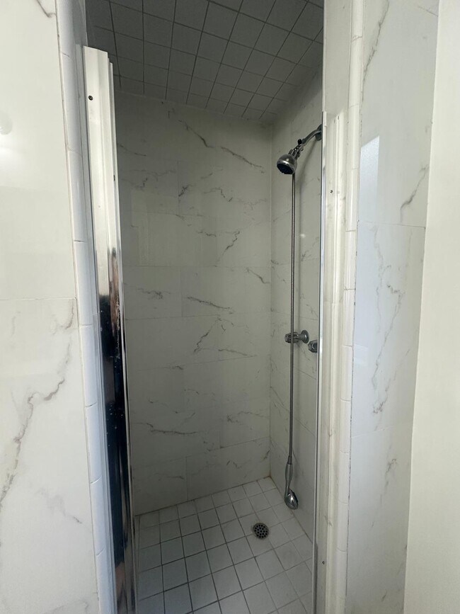 Foto del edificio - 8031 Gardendale St