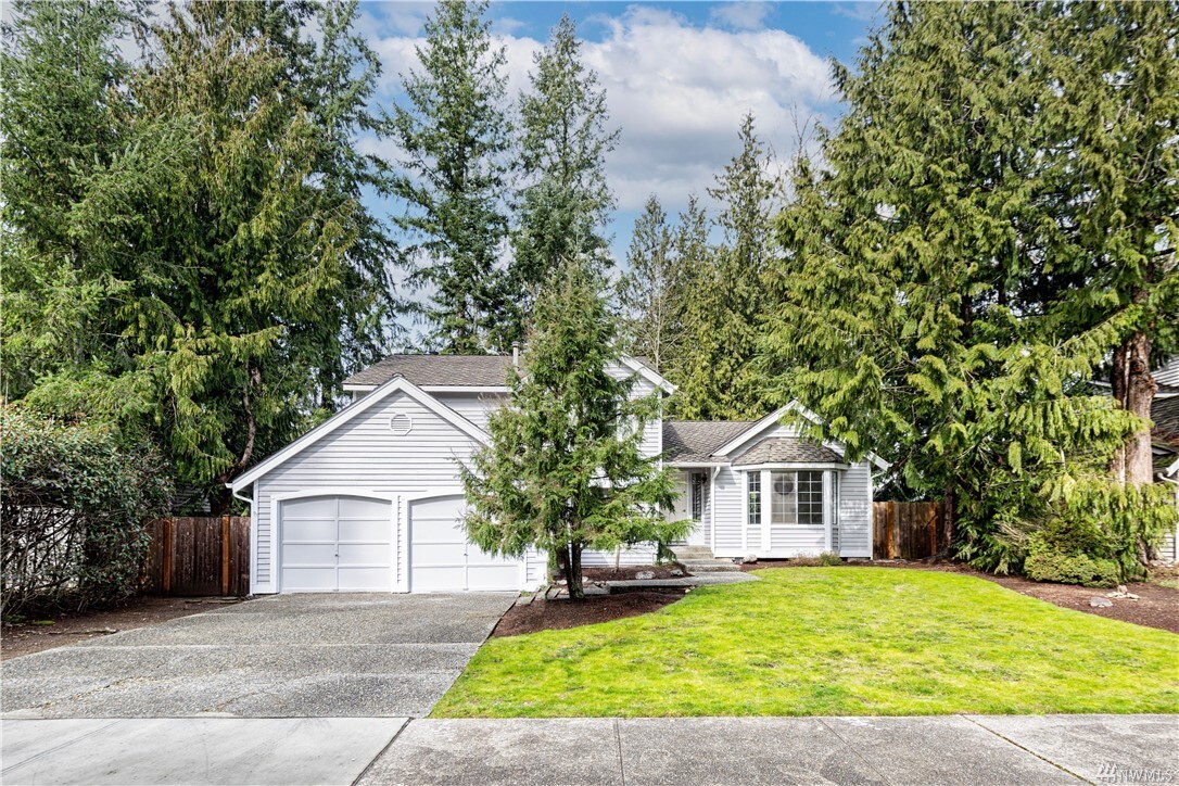 front of the house - 23418 NE 27th St