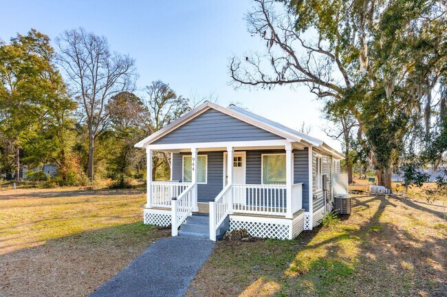 Foto del edificio - Charming Lowcountry Home for Rent on Edisto Island