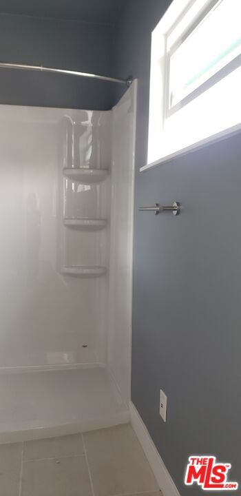 Foto del edificio - 136 W 99th St