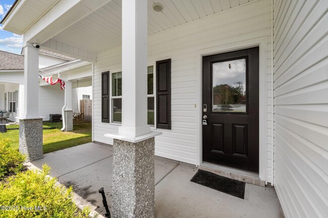 Building Photo - 1303 Dan Owen Dr