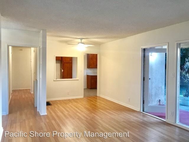 Foto del edificio - 3 br, 1.5 bath House - 10153 Gloria Avenue