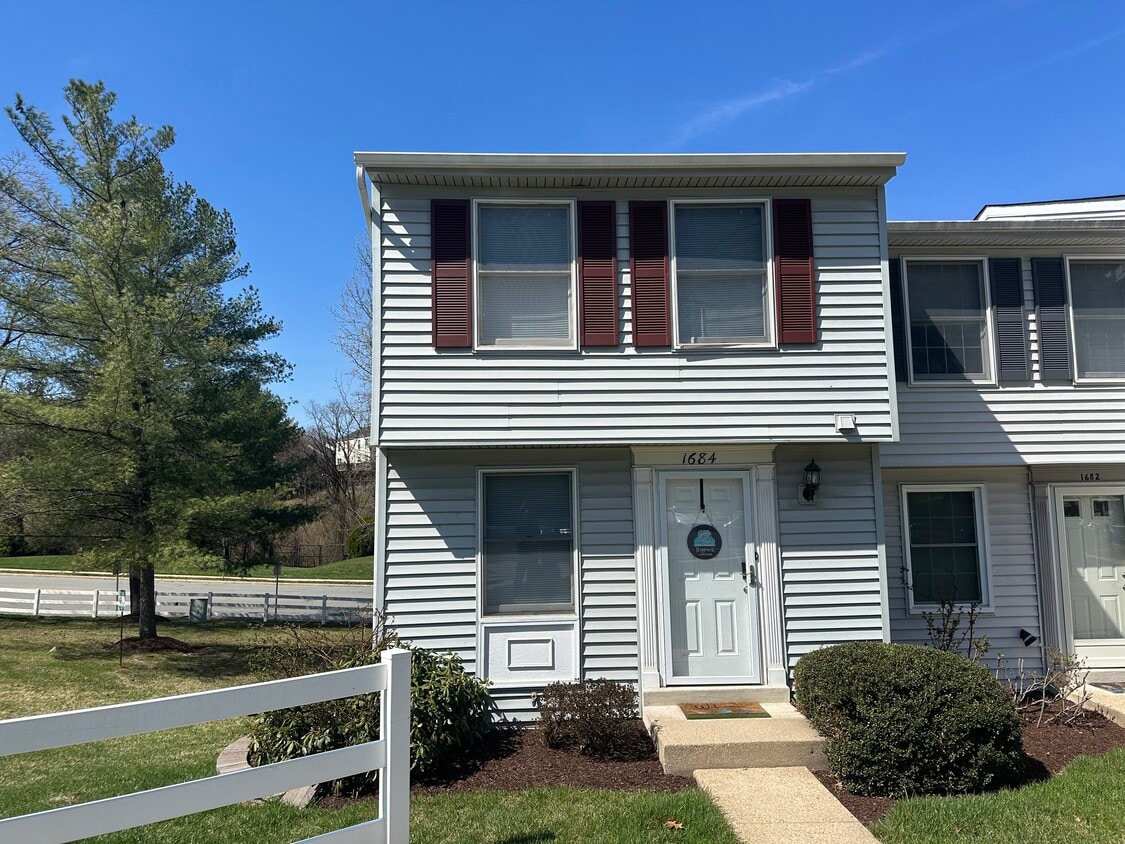Photo - 1684 Thenia Pl (Woodbridge, VA)