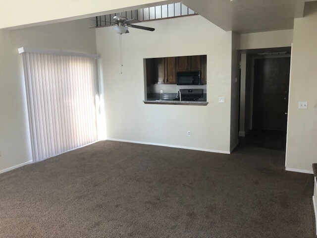 Dining - 2459 N 11th Ave