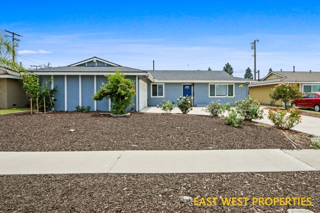 Building Photo - 6942 Santa Rita Ave