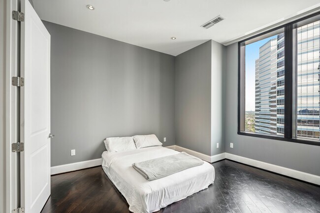 Foto del edificio - 1409 Post Oak Blvd