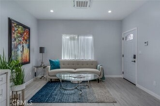 Building Photo - 4433 Sunfield Ave