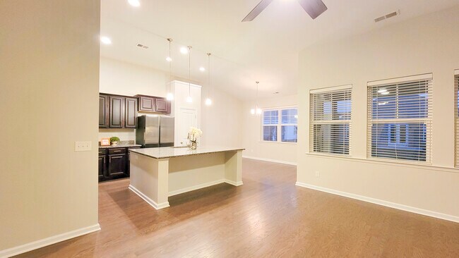 Livingroom, kitchen, dinning - 4 Dispatch Rd