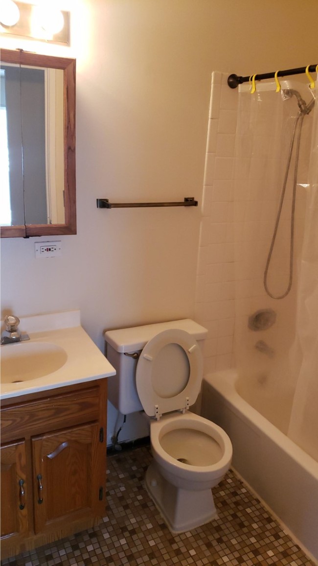 Foto del edificio - 700 W Ivanhoe Ln