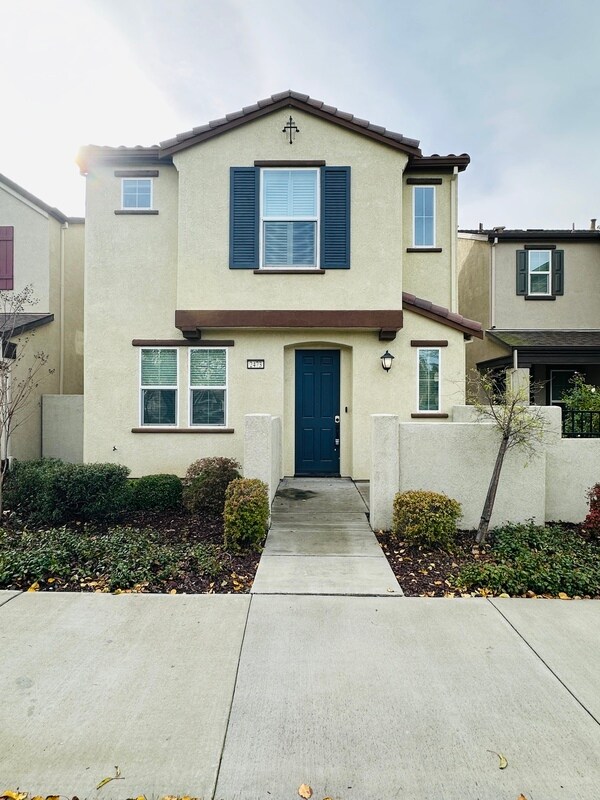 Foto del edificio - 2473 Pleasant Grove Blvd