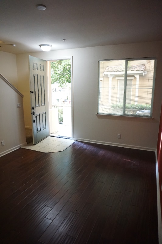 Foto del edificio - 2196 Beech Cir