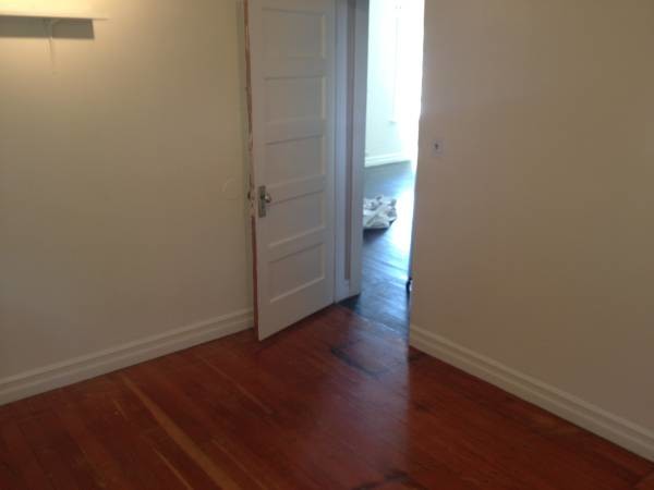 Foto del edificio - 830 W 18th Ave