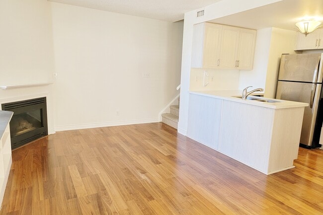 Building Photo - 108 Redpath Ave