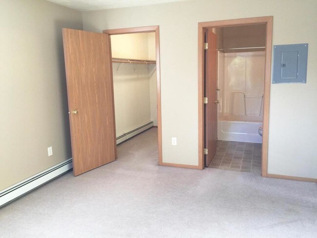 Foto del edificio - 4121 W. Newcomb Dr 202