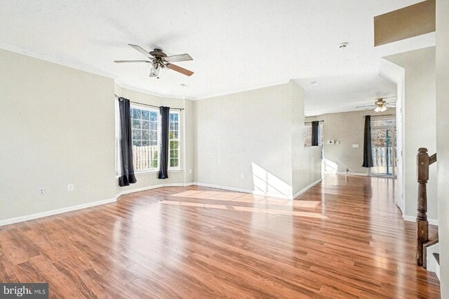 Building Photo - 5218 Drakes Ct