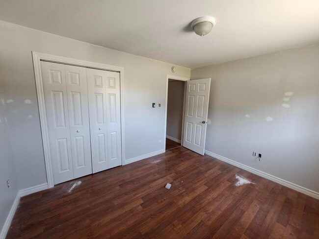 Building Photo - 2 Arena Ln