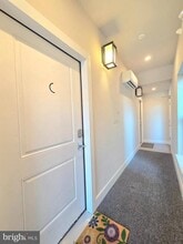 Building Photo - 820 Fern Pl NW