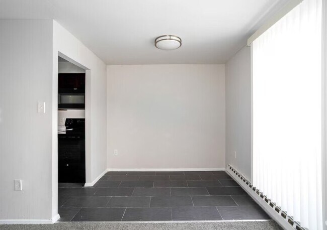 Foto del edificio - 500 E Upsal St