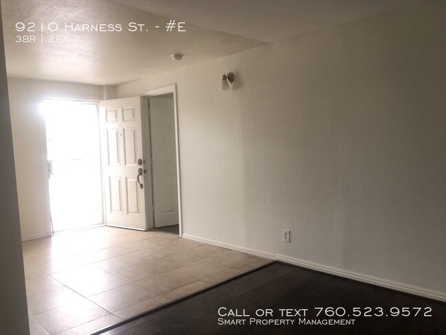 Building Photo - 9210 Harness St