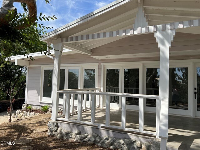 Building Photo - 1884 Peterson Ave