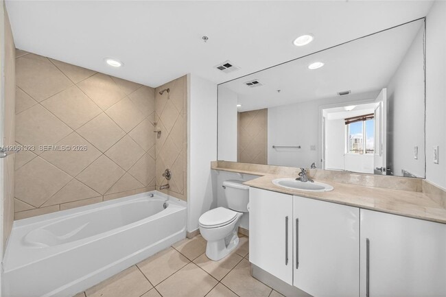 Building Photo - 325 S Biscayne Blvd