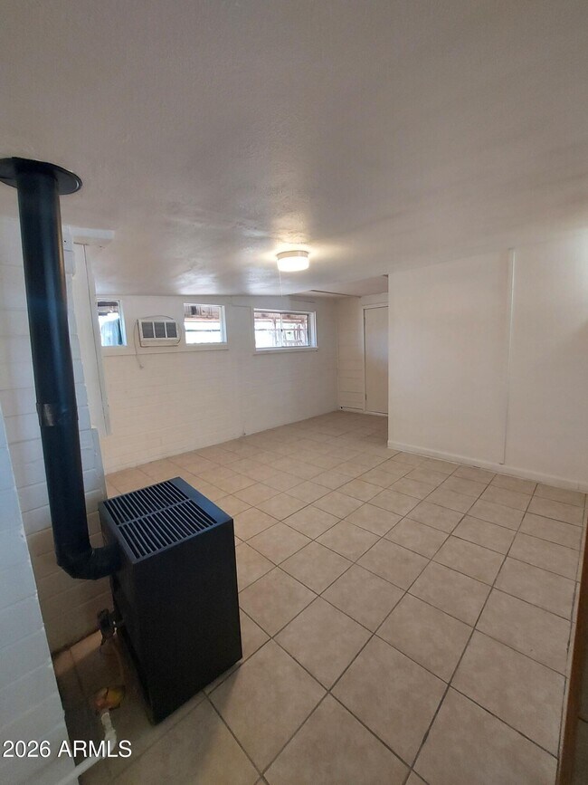 Foto del edificio - 206 N 1st St