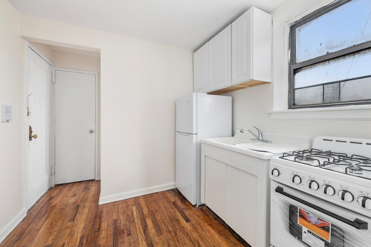 506 W 145th St Unit 4D, New York, NY 10031 Room for Rent in New York