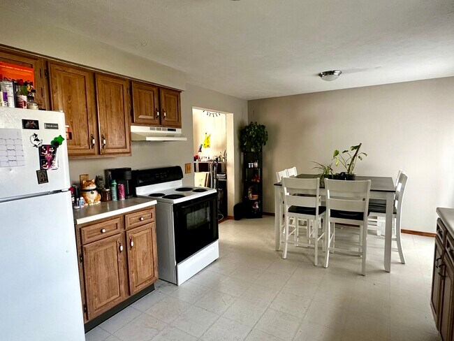 Foto del edificio - 871 Shadowrow Ave