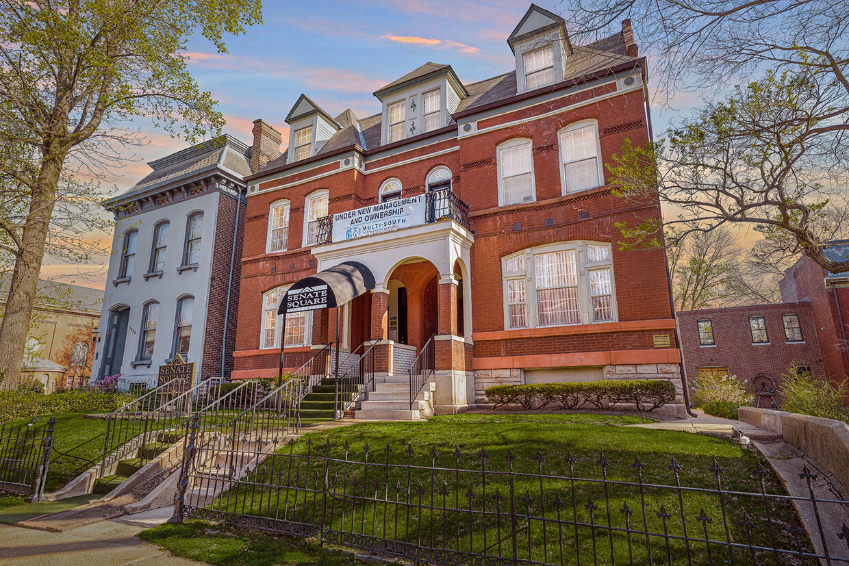 Primary Photo - Senate Square Apartments