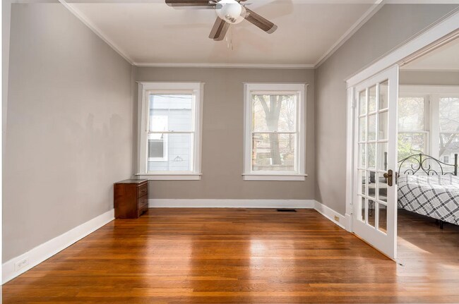 Foto del edificio - 1347 Harbert Ave