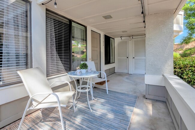 Foto del edificio - 22192 Rim Pointe