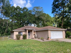 Building Photo - 6430 NW 56th Terrace