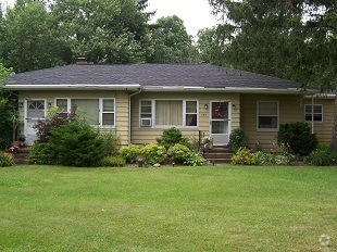 Building Photo - 797 McCauley Rd