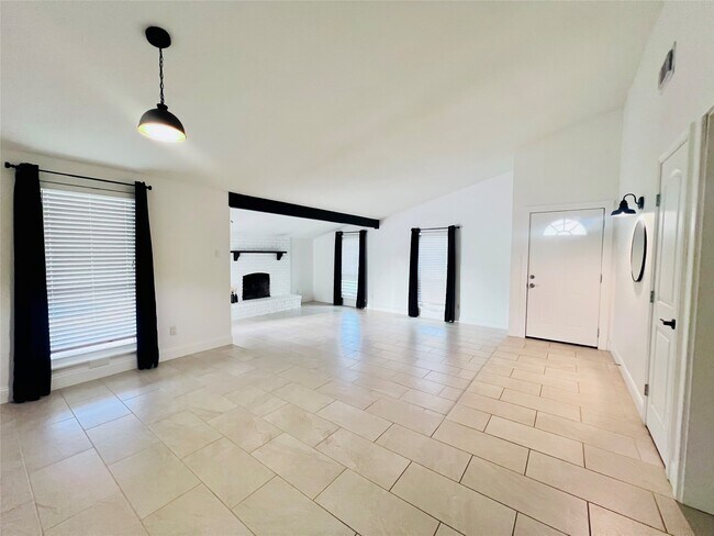 Foto del edificio - 2602 Killdeer Ln