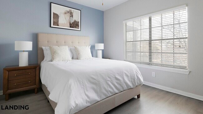 Foto del edificio - 9835 Fredericksburg Rd