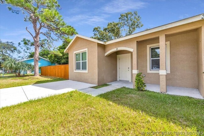 Foto del edificio - 306 N 18th Ct